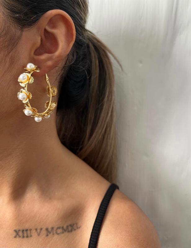 گوشواره حلقه ای گلدار