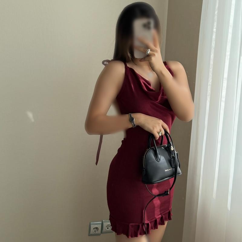 | پیراهن اتوسا | 