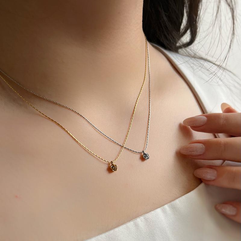 گردنبند گل کوچیک