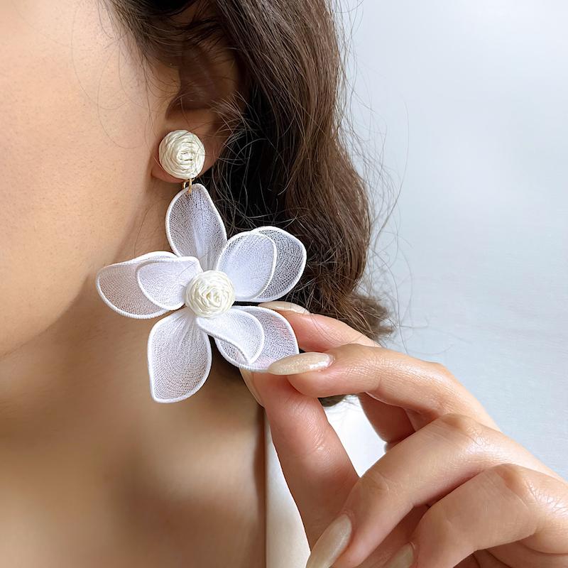 گوشواره گل حصیری اویز