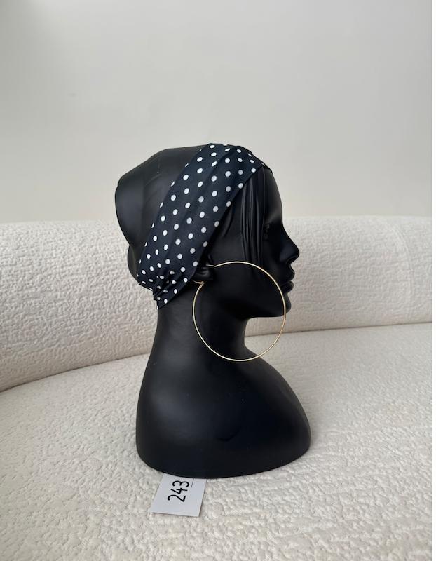 هدبند مشکی خالخالی ⚫️