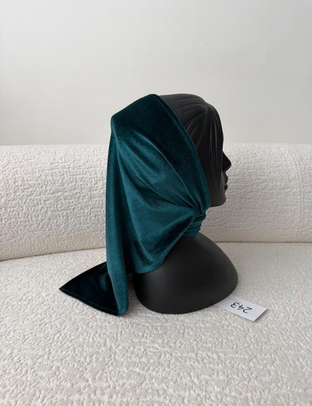 مینی اسکارف مخمل سبز سلطنتی 🌲