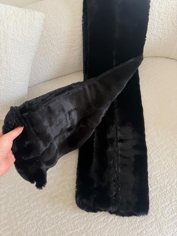 چانکی اسکارف خز Jet black 🐈‍⬛🖤