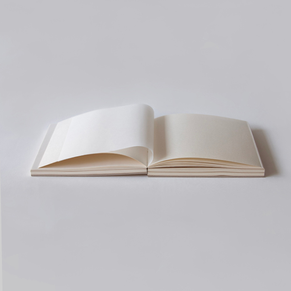 دفتر ۲۲۲۲ (کاغذ چندمنظورۀ ساده - مربع)