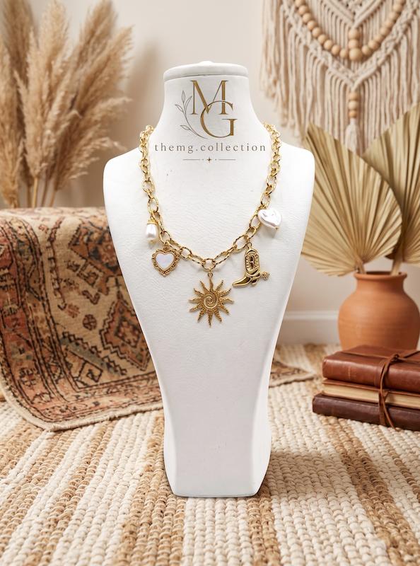 گردنبند چارم اسپیرال سفید