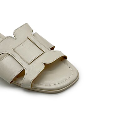 صندل زنانه مدل Stradivarius Sandal - SCr87