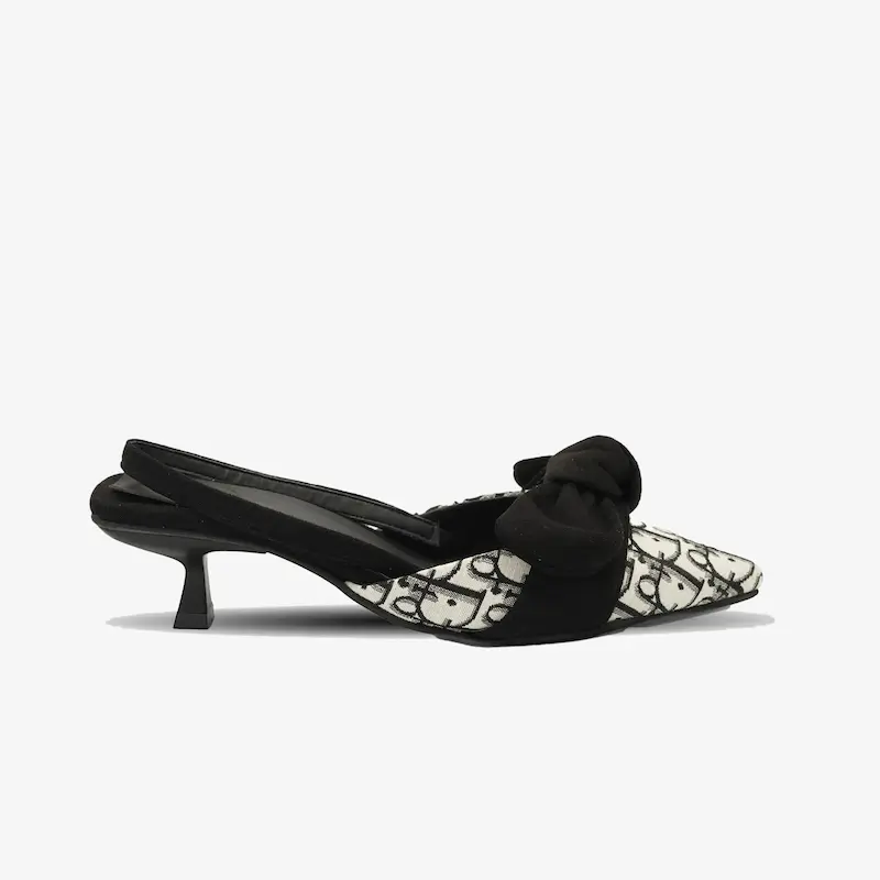 کفش مجلسی زنانه پاشنه دار3 سانت  مدل  4027 _ sandal valentino