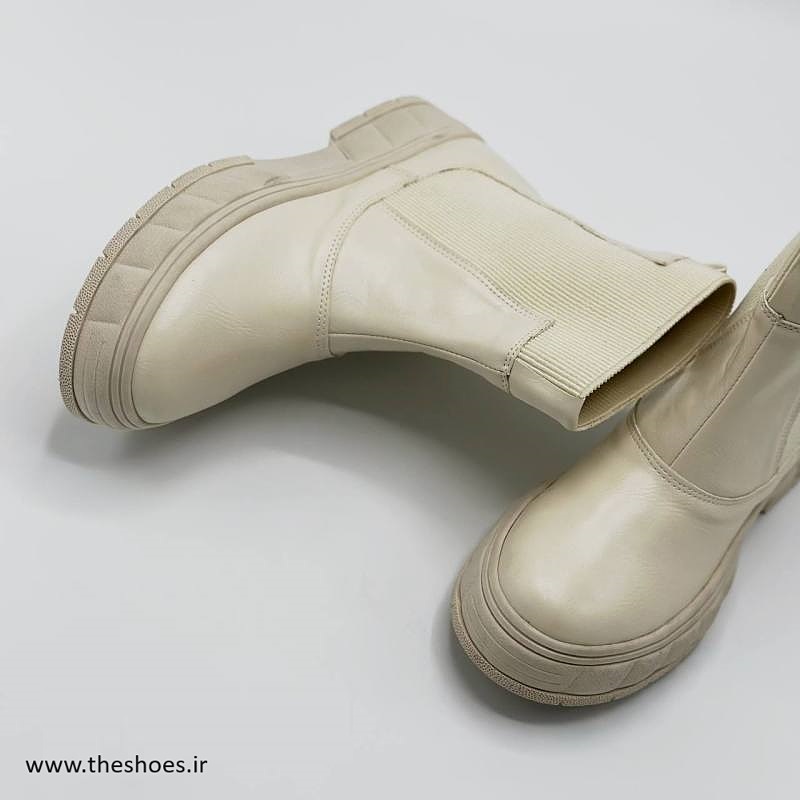 کفش نیم بوت زنانه مدل Stradivarius Flat Ankle Boots - BTCr46