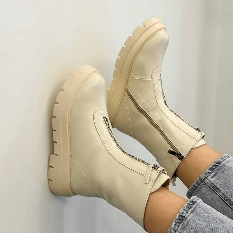 بوت زنانه مدل 00008 - Stradivarius Flat Ankle Boots