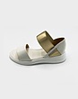 صندل زنانه مدل Stradivarius Sandal - SDs63