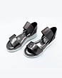 صندل زنانه مدل Stradivarius Sandal - SDs63