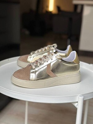 کفش راحتی زنانه مدل Stradivarius Sneakers - SKK04