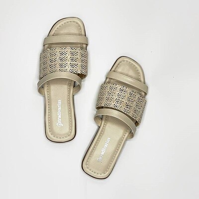 صندل زنانه مدل Stradivarius Sandal - SBe10