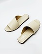 صندل زنانه مدل Stradivarius Sandal - SBl20