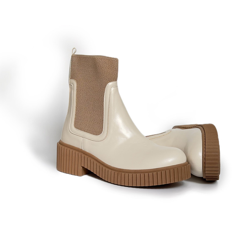 کفش نیم بوت زنانه مدل Stradivarius Flat Ankle Boots  - BTCr96_2
