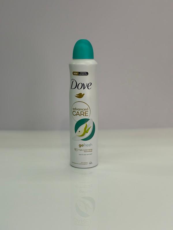 اسپری ضد تعریق گلابی داو مدل Go Fresh