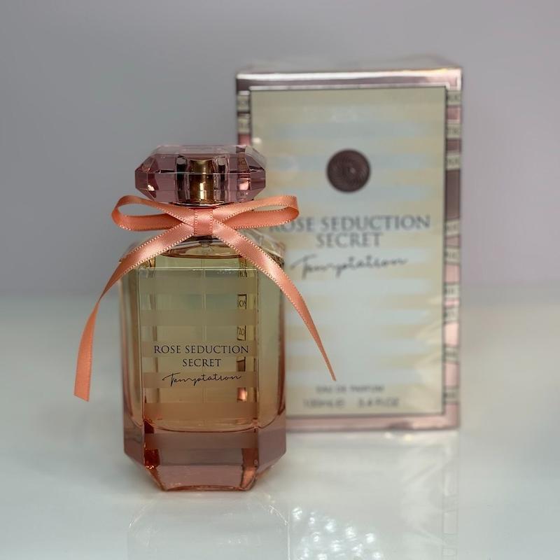 ادکلن فراگرنس ورد مدل رز سداکشن سکرت تمپتیشن