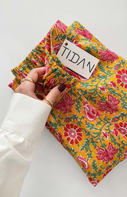 شلوار باتیک زرد