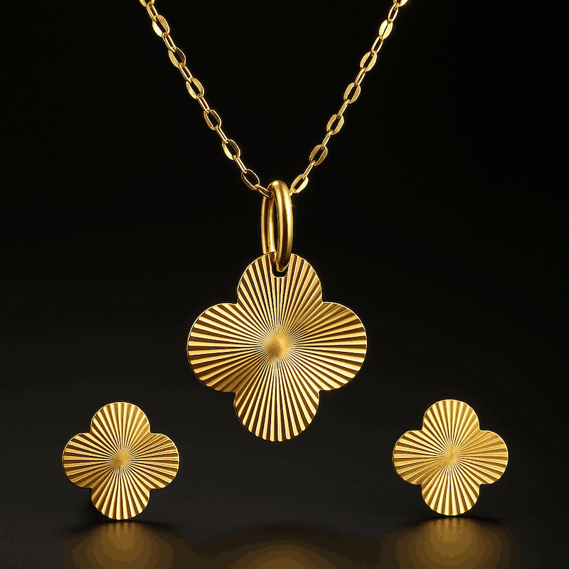 نیم ست ونکلیف تراش با گوشواره میخی و پلاک آویز