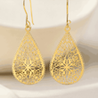 گوشواره زنانه طلا ۱۸ عیار گوشواره آویز عصایی مدل قطره filigree اسلیمی