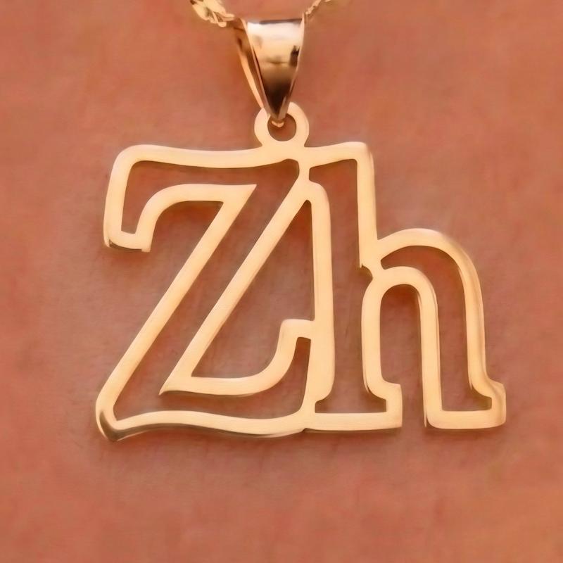 پلاک آویز طلا ۱۸ عیار زنانه / مردانه حرف Zh