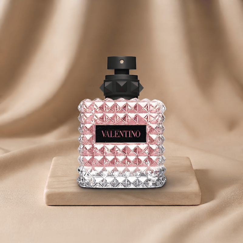 والنتینو دونا بورن این روما VALENTINO - Valentino Donna Born In Roma