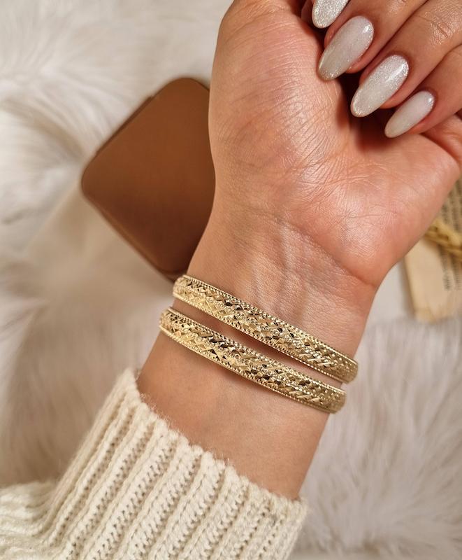 النگو طلاروس تراش At2