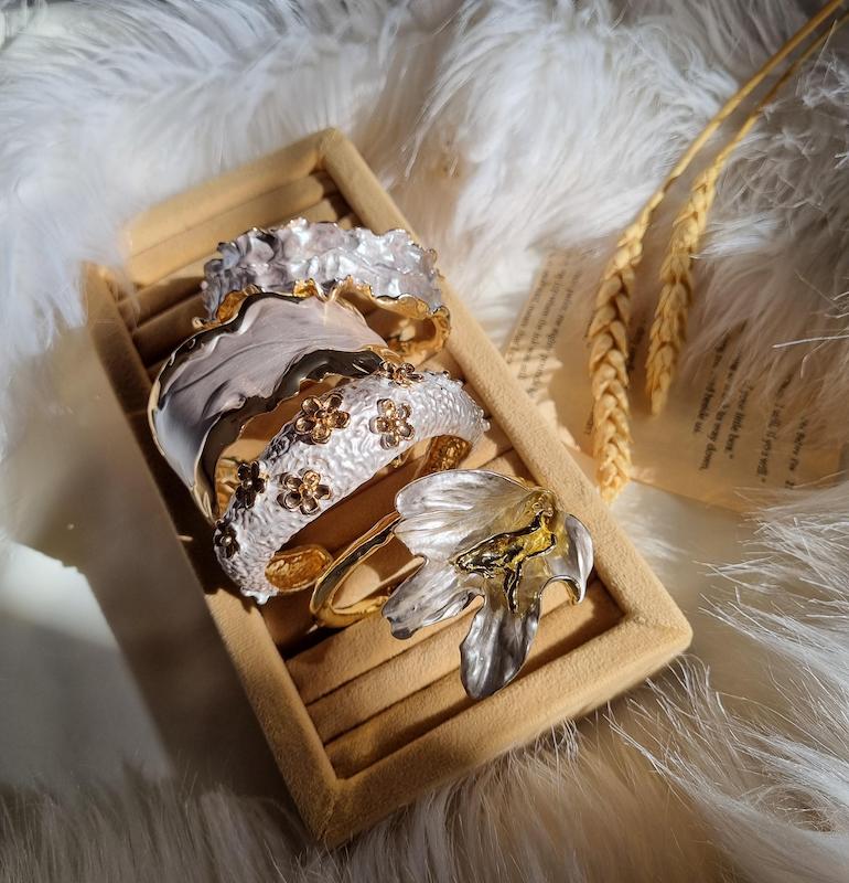 بنگل میناکاری لوکس D33