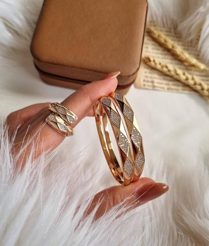 بنگل چند ضلعی ژوپینگD40