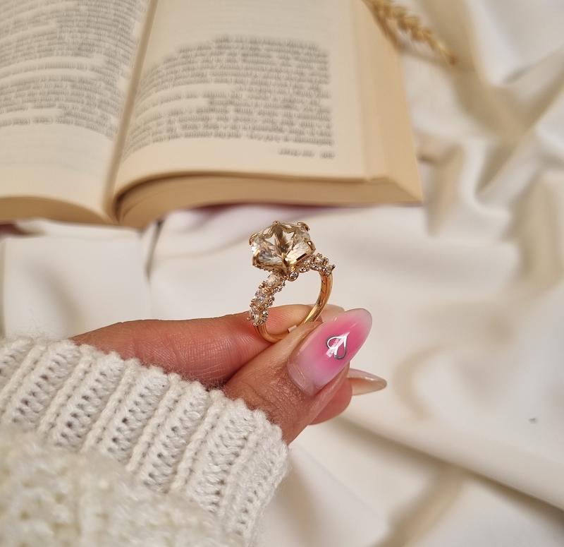 انگشتر جواهری تک نگین ژوپینگ