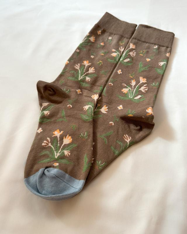 جوراب گل های اسپند