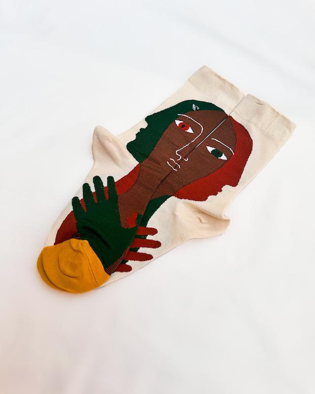 جوراب زن سرخپوست