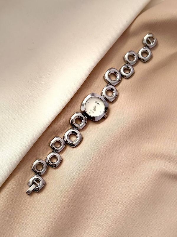 ساعت Luis vuiton