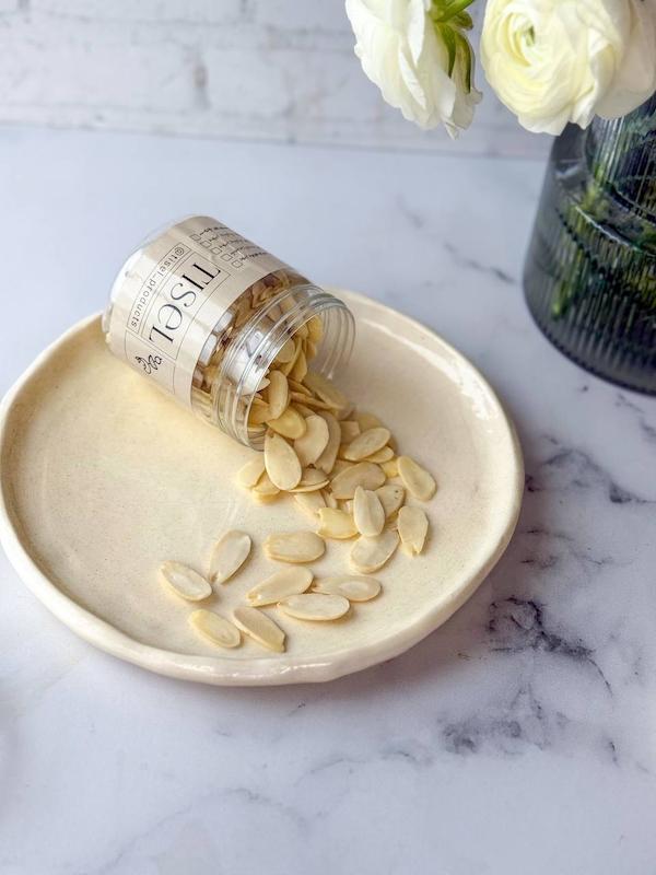 پرک بادام درختی خام ایرانی