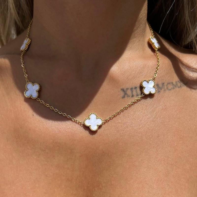 گردنبند ونکلیف