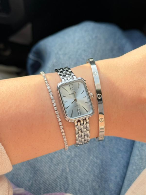 ساعت هانگری استیل