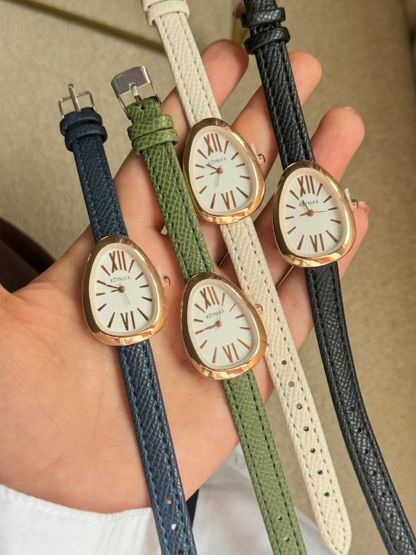 ساعت چرم طرح بولگاری