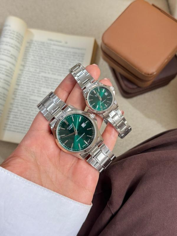 کاسیو کلاسیک صفحه سبز