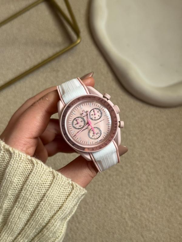 امگاسواچ بند رابر سرامیکی صورتی