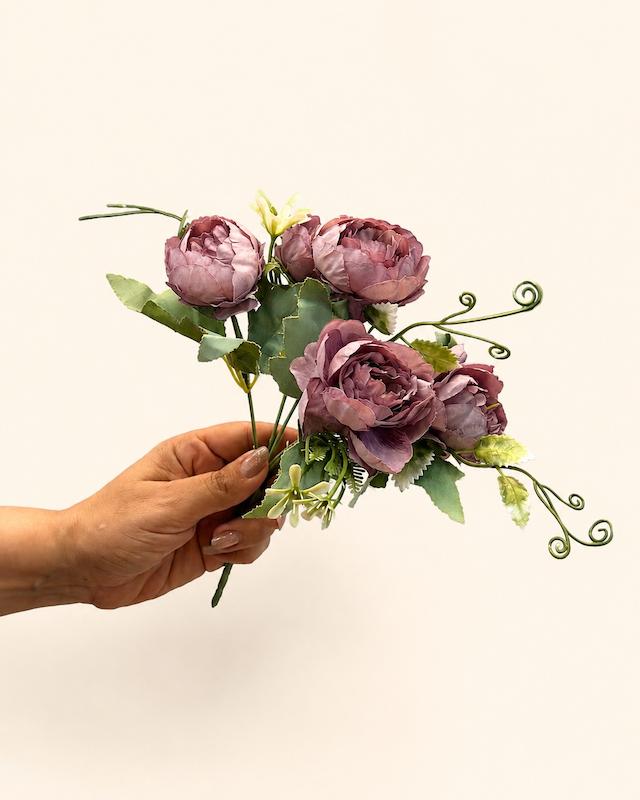 پیونی بنفش