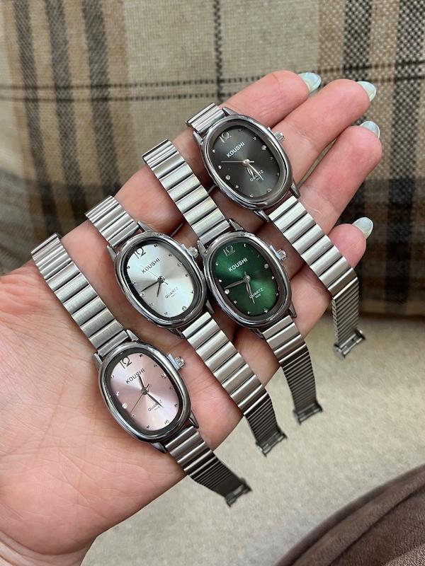 ساعت بیضی برند کوشی