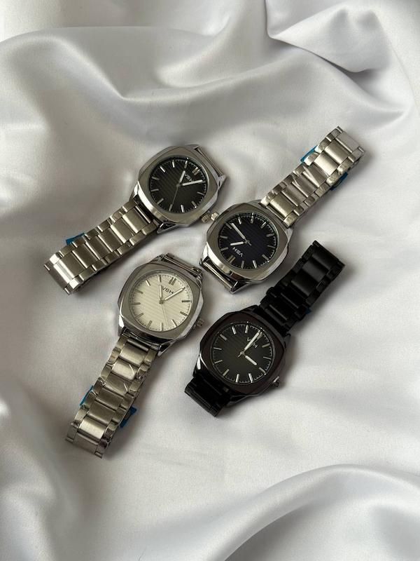 وی اس مردونه 