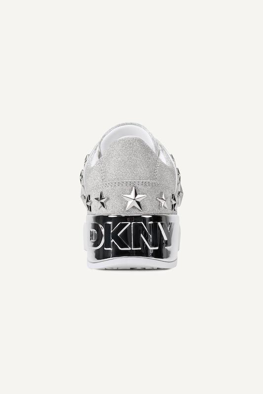 کفش اسنیکرز زنانه برند دی کی ان وای (DKNY) نقره ای