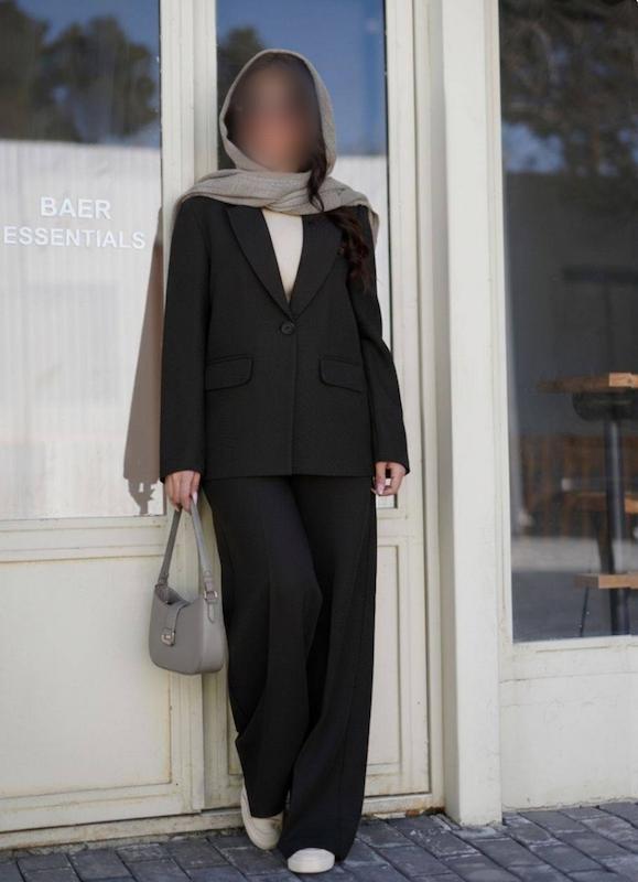 ست‌ نیلا/ کت و شلوار رسمی زنانه کلاسیک مازراتی مشکی  