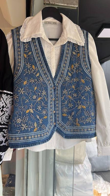 وست گلدوزی جین