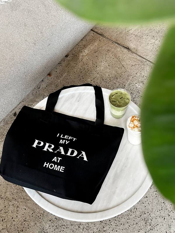 توت بگ مشکی I left my PRADA at home