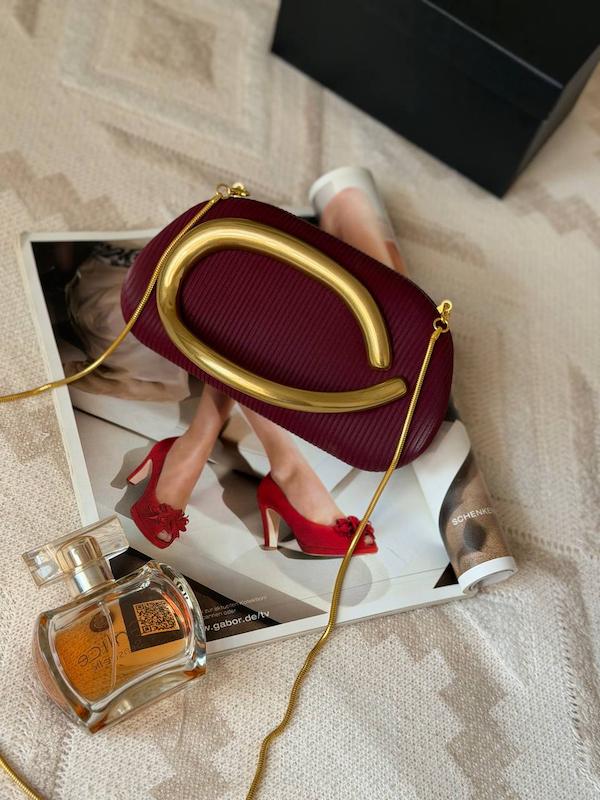 کارینو راه راه