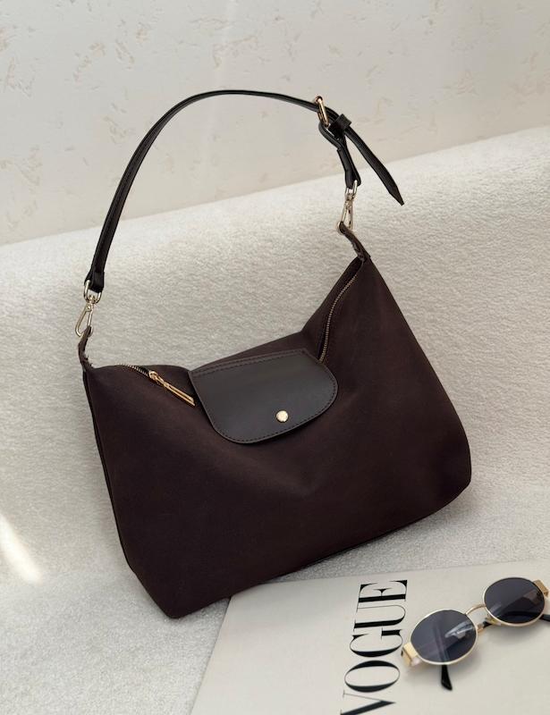 یلدا تخفیفی