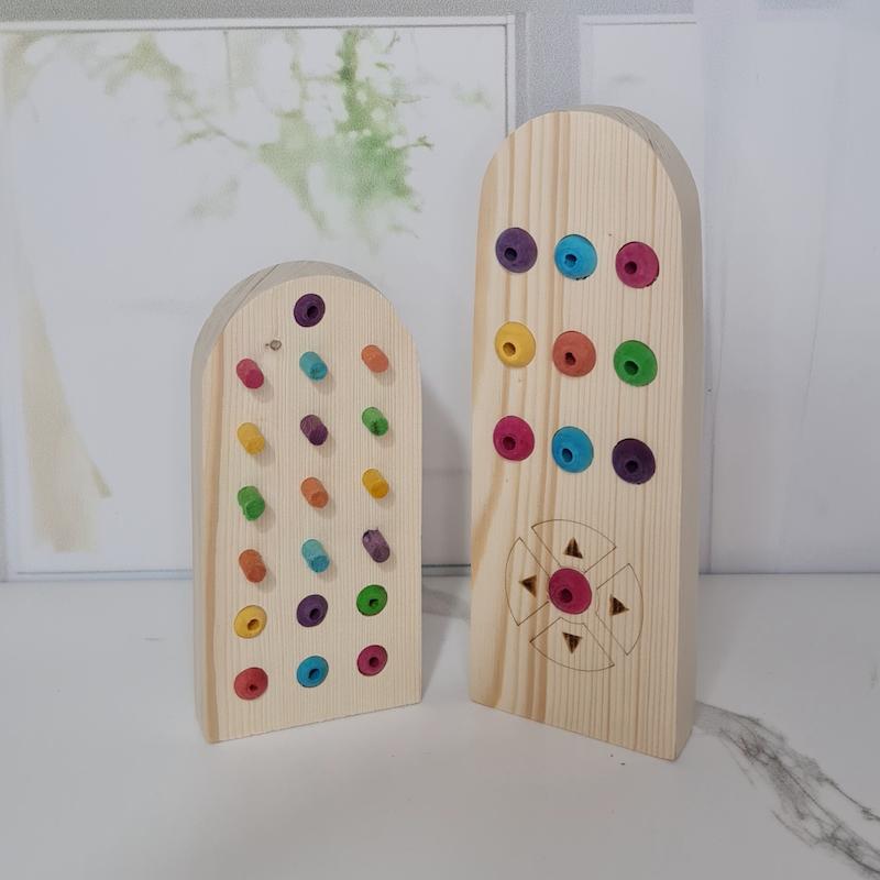 اسباب بازی کنترل چوبی