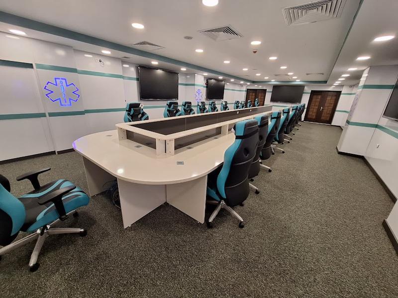 میز کنفرانس